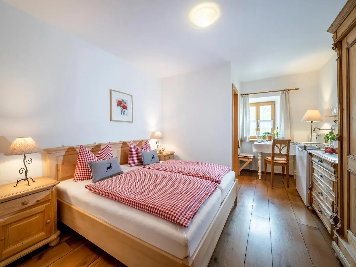 Apartment Ferienwohnung Koellhof Höslwang