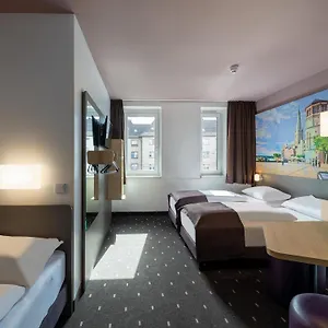 - Mitte Düsseldorf
